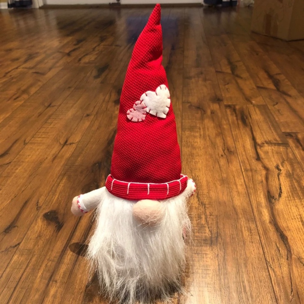 Red and white valentine Gnome